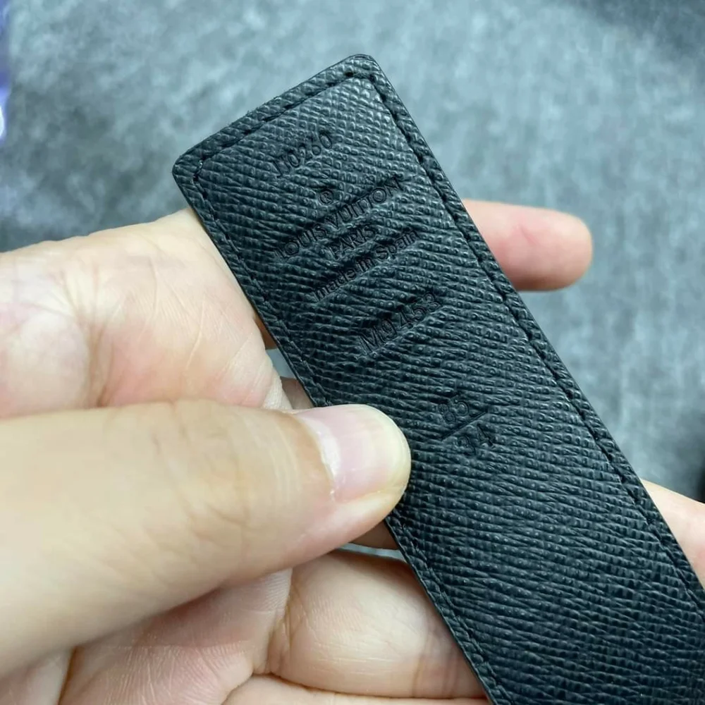 100% Authentic Louis Vuitton Leather Belt - Picture 7 of 7